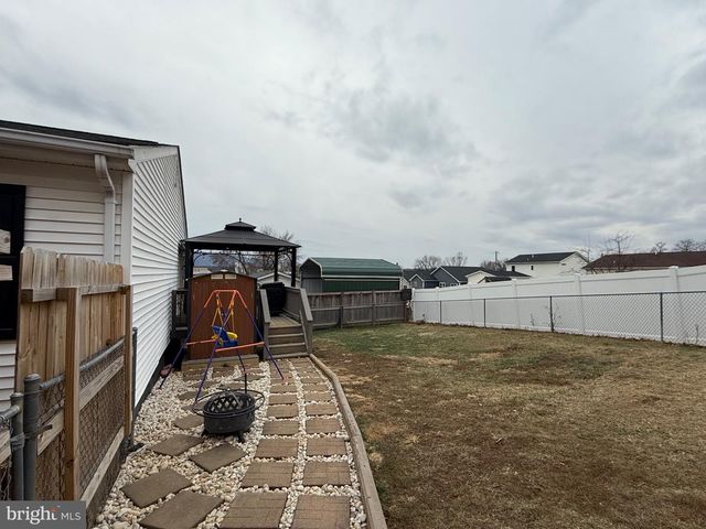 291 BORUM ST, Strasburg, VA 22657