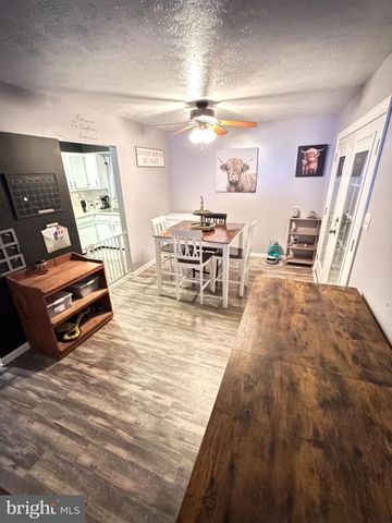 291 BORUM ST, Strasburg, VA 22657