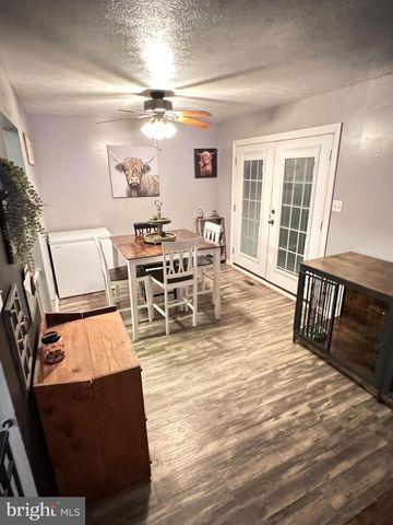 291 BORUM ST, Strasburg, VA 22657