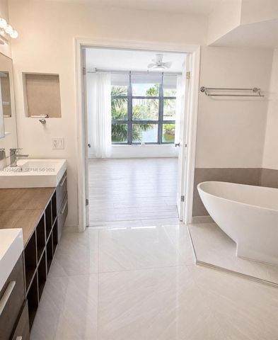 3530 Mystic Pointe Dr 405, Aventura, FL 33180