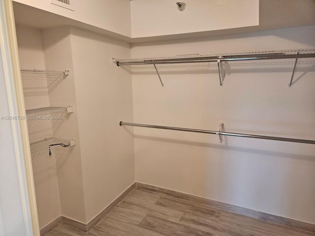 3530 Mystic Pointe Dr 405, Aventura, FL 33180