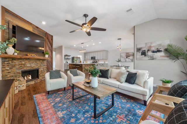 712 Kingston Lacy BLVD, Pflugerville, TX 78660