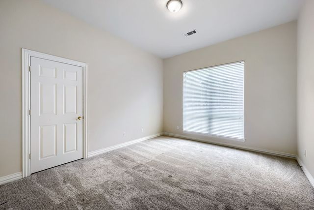 3601 Cliffwood Drive, Alvarado, TX 76009