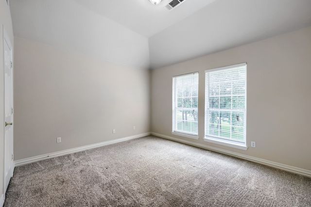 3601 Cliffwood Drive, Alvarado, TX 76009