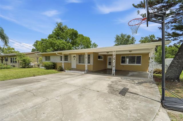 123 E LAKE MARY DRIVE, Orlando, FL 32839