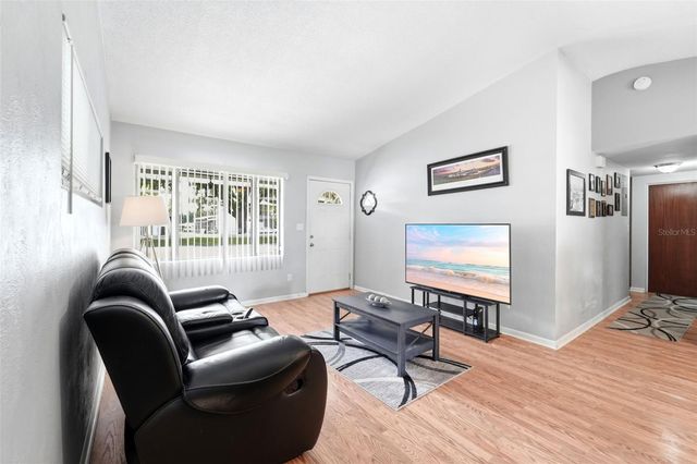 123 E LAKE MARY DRIVE, Orlando, FL 32839