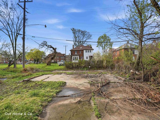 1956 Lothrop Street, Detroit, MI 48206