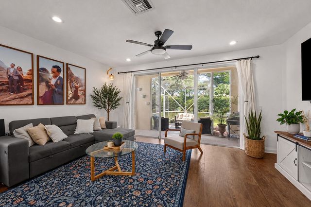9037 Tremezzo Lane, Boynton Beach, FL 33472