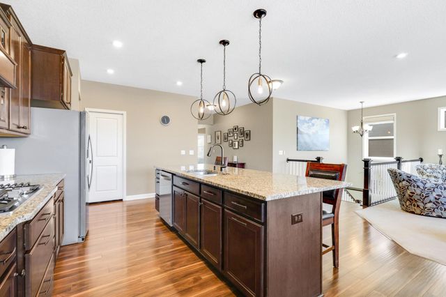 7129 Archer Trail, Inver Grove Heights, MN 55077