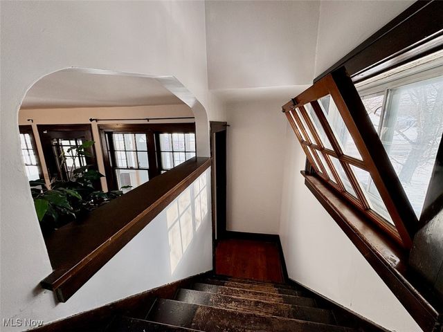 910 S Broadway, Geneva, OH 44041