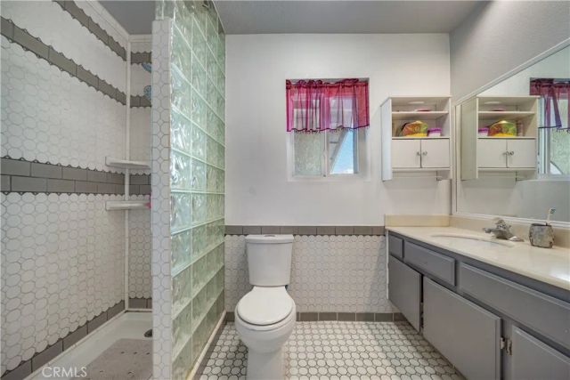 530 Conestoga Road, San Dimas, CA 91773