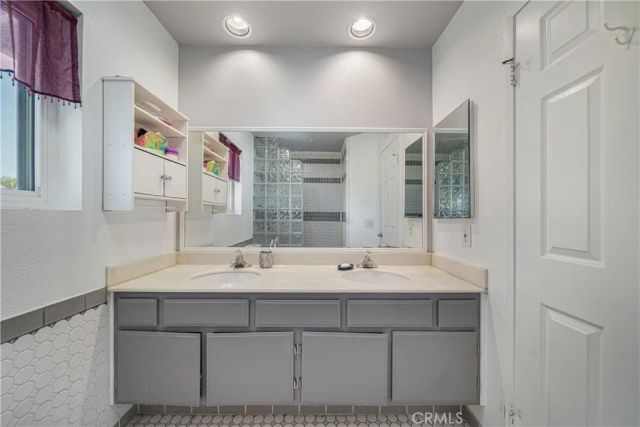 530 Conestoga Road, San Dimas, CA 91773