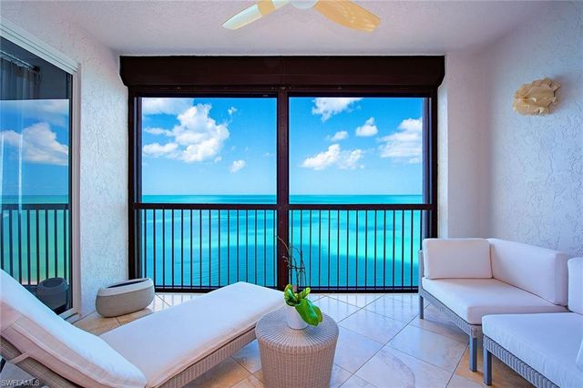 8473 Bay Colony DR 1602, Naples, FL 34108