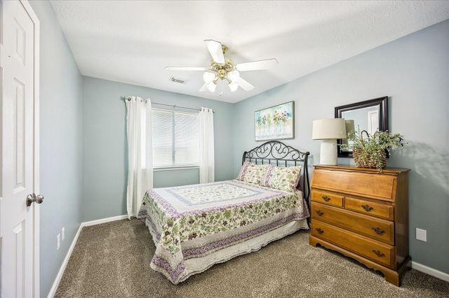 202 Meadowhill Lane, League City, TX 77539