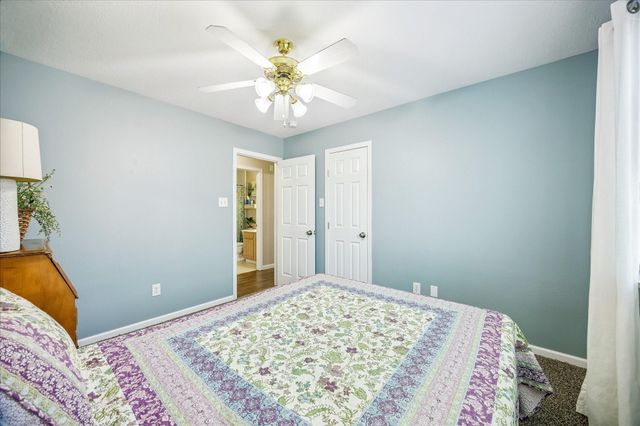 202 Meadowhill Lane, League City, TX 77539