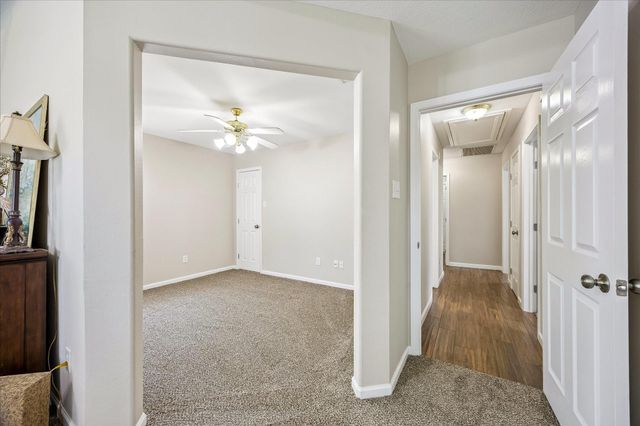 202 Meadowhill Lane, League City, TX 77539