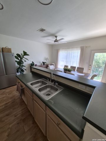 22002 GOLDCREST RUN, San Antonio, TX 78260