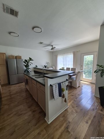 22002 GOLDCREST RUN, San Antonio, TX 78260