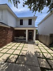 22002 GOLDCREST RUN, San Antonio, TX 78260