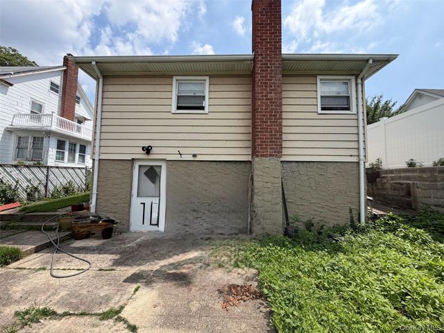 42-50 248th Street, Little Neck, NY 11363