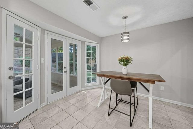 3894 Dollar Circle, Suwanee, GA 30024