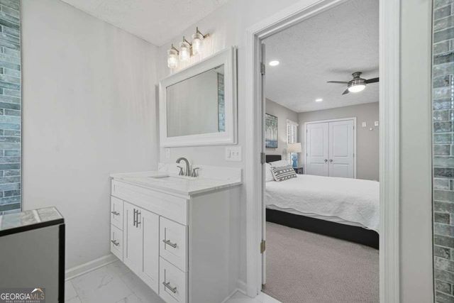 3894 Dollar Circle, Suwanee, GA 30024