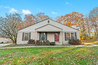3186 Hidden Trail, Waterford, MI 48328