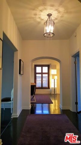 316 N Rossmore Avenue PH 607, Los Angeles, CA 90004