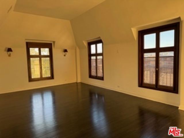 316 N Rossmore Avenue PH 607, Los Angeles, CA 90004