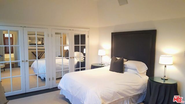 316 N Rossmore Avenue PH 607, Los Angeles, CA 90004