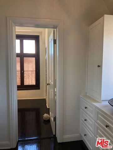 316 N Rossmore Avenue PH 607, Los Angeles, CA 90004