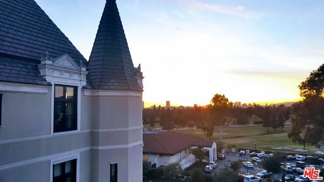 316 N Rossmore Avenue PH 607, Los Angeles, CA 90004