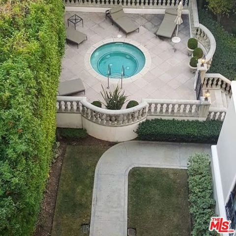 316 N Rossmore Avenue PH 607, Los Angeles, CA 90004