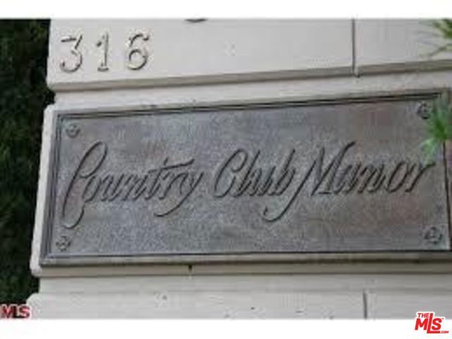 316 N Rossmore Avenue PH 607, Los Angeles, CA 90004