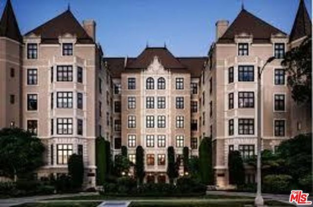 316 N Rossmore Avenue PH 607, Los Angeles, CA 90004