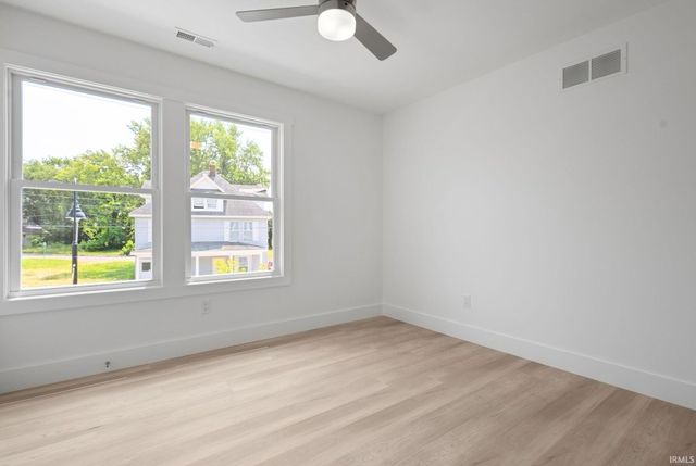 703 South Bend Avenue, South Bend, IN 46617