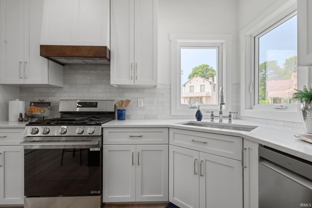703 South Bend Avenue, South Bend, IN 46617