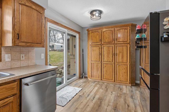 217 TIMBER Drive, Council Bluffs, IA 51503