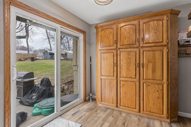 217 TIMBER Drive, Council Bluffs, IA 51503