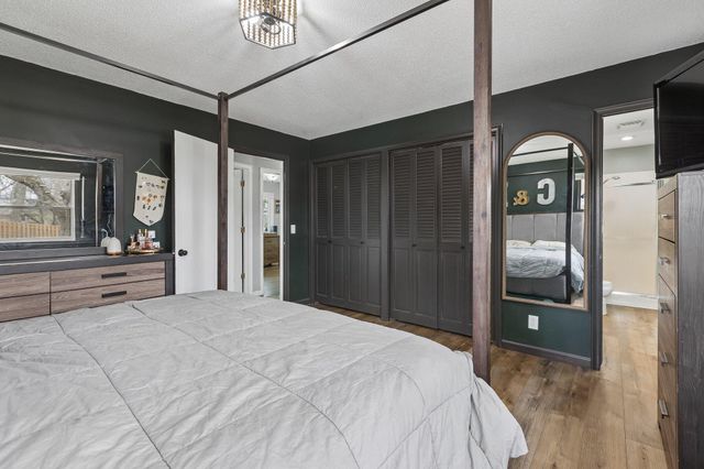 217 TIMBER Drive, Council Bluffs, IA 51503