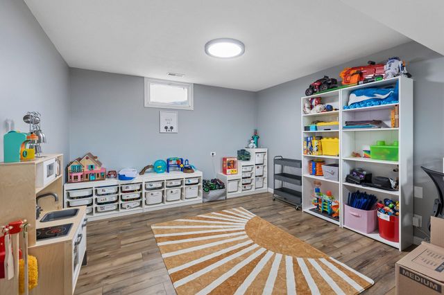 217 TIMBER Drive, Council Bluffs, IA 51503