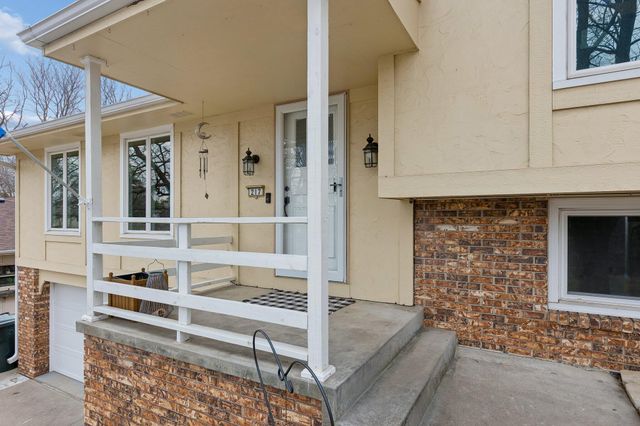 217 TIMBER Drive, Council Bluffs, IA 51503