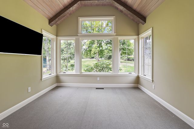 2902 S 975 E, Zionsville, IN 46077