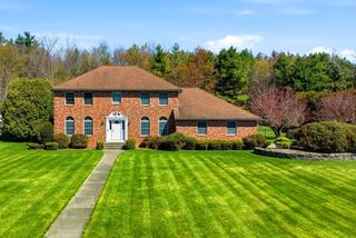 144 South Brook Rd., East Longmeadow, MA 01028