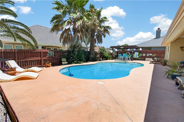 15857 Cuttysark St, Corpus Christi, TX 78418