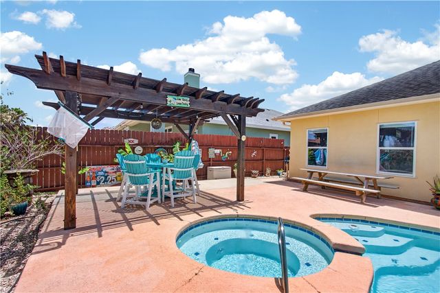15857 Cuttysark St, Corpus Christi, TX 78418