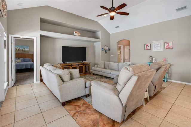 15857 Cuttysark St, Corpus Christi, TX 78418
