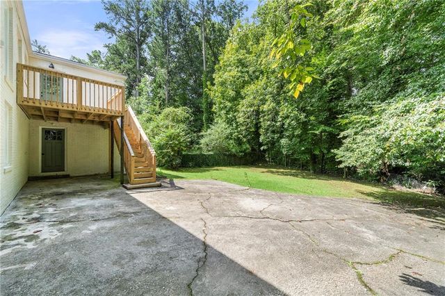 76 Leathers Circle NW, Atlanta, GA 30314
