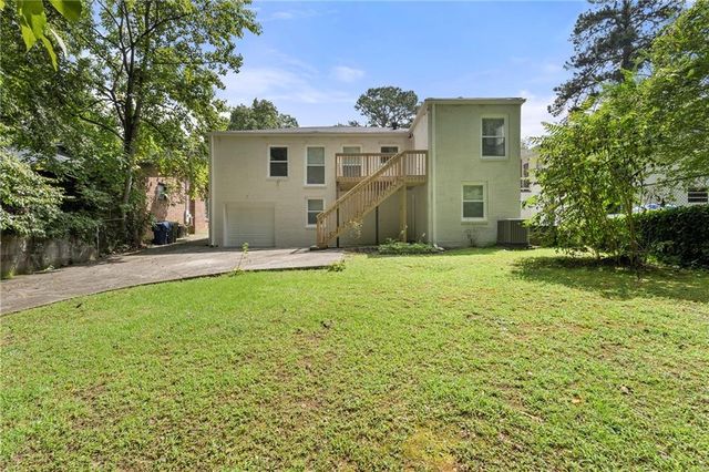 76 Leathers Circle NW, Atlanta, GA 30314