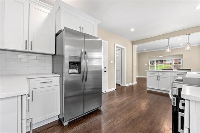76 Leathers Circle NW, Atlanta, GA 30314